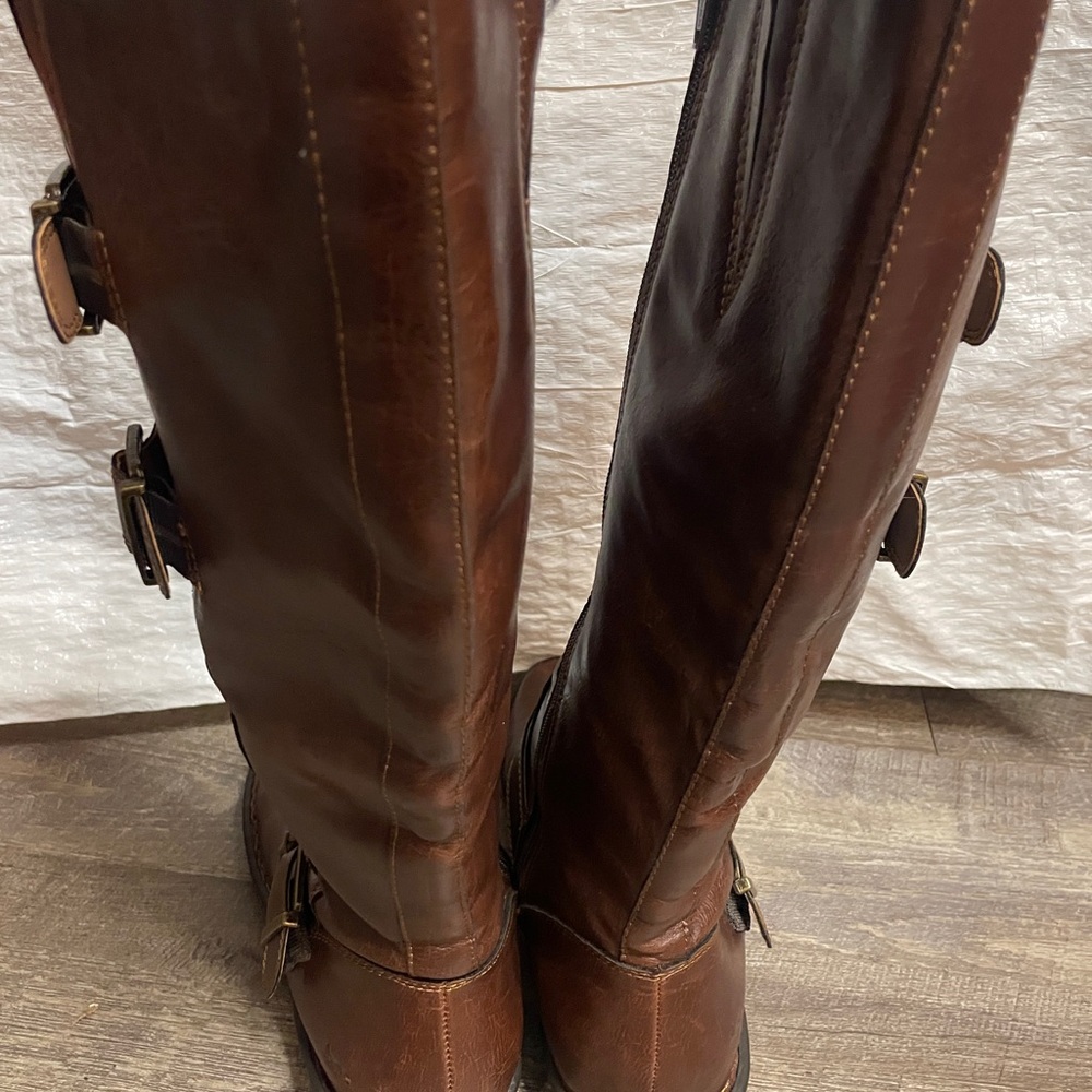boc Brown to the Knee Boots with Buckle Detail size 11 - Picture 8 of 11